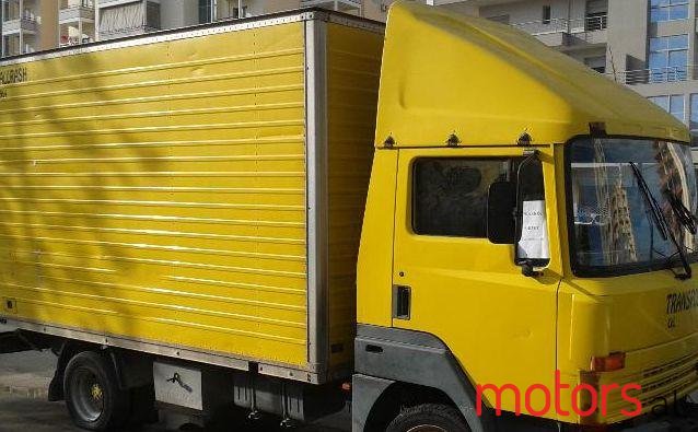 1999' Nissan Kamionçin photo #1