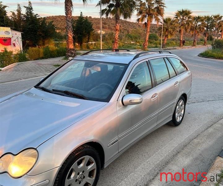 2006' Mercedes-Benz C 220 photo #6