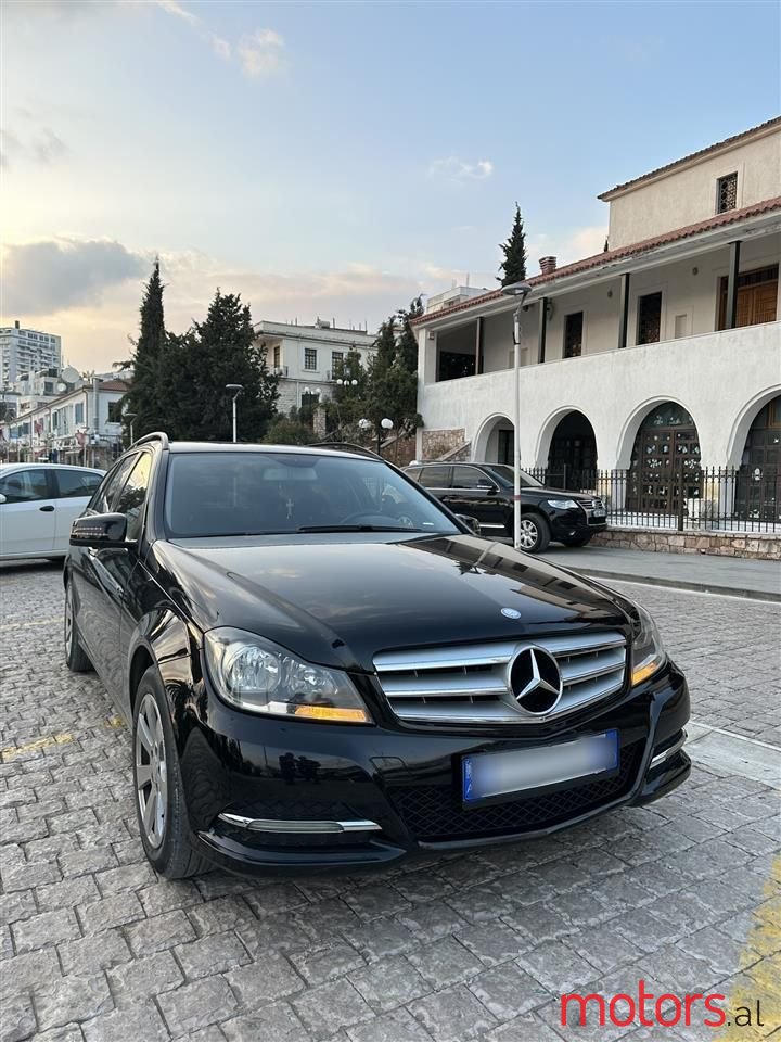 2014' Mercedes-Benz C 180 photo #1