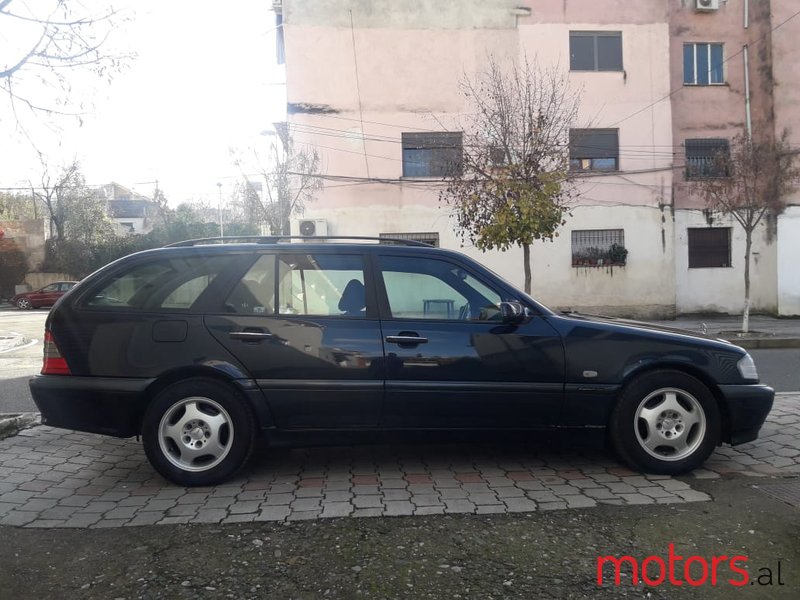 2000' Mercedes-Benz 220 Mercedes-Benz 202 C220 CDi Esp photo #2