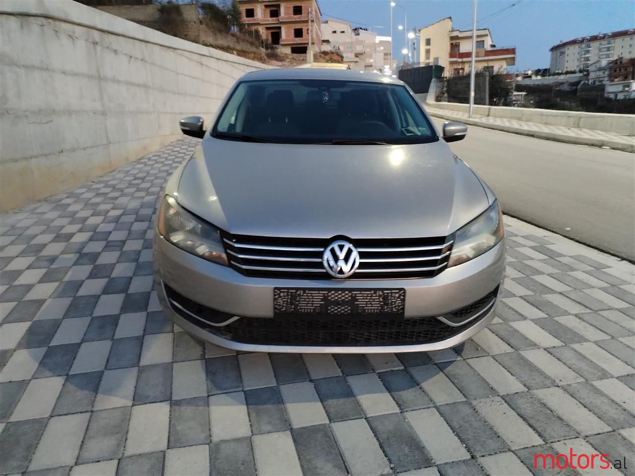 2014' Volkswagen Passat photo #2
