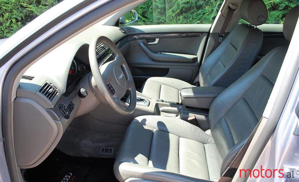 2004' Audi A4 photo #2