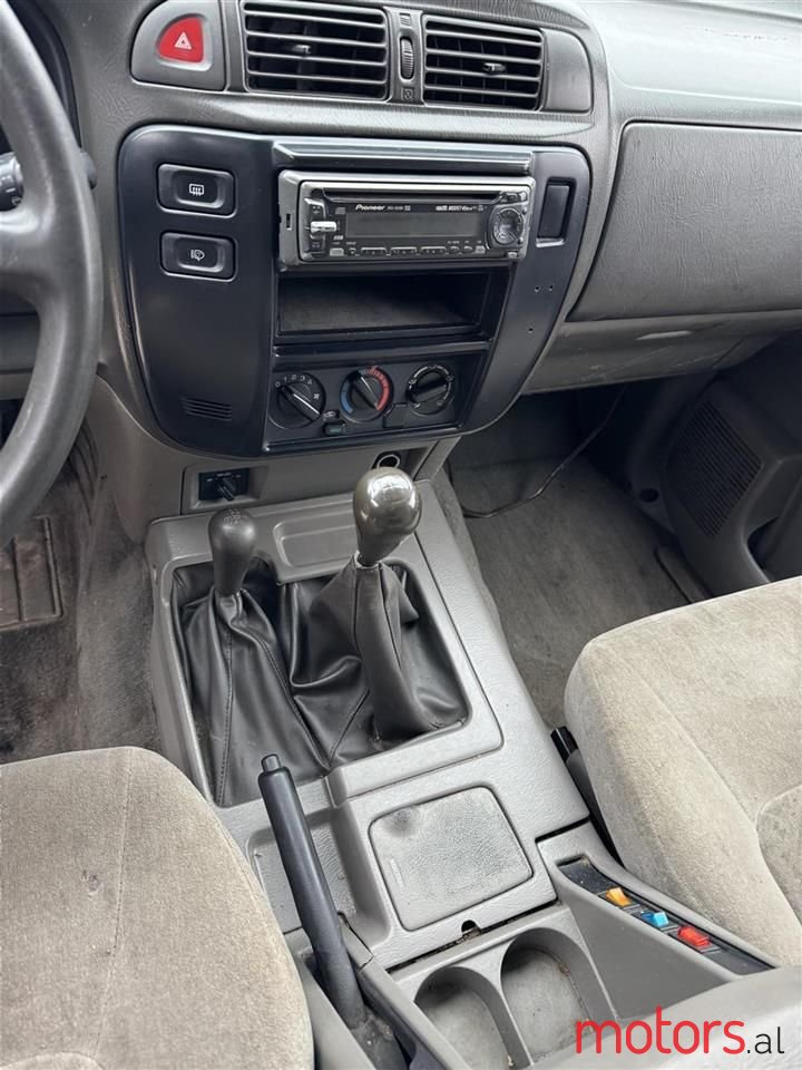 1999' Nissan Patrol photo #2