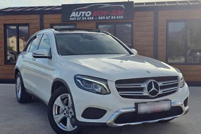 2018' Mercedes-Benz GLC 220