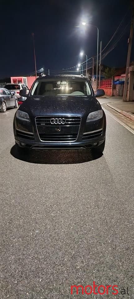 2010' Audi Q7 photo #2