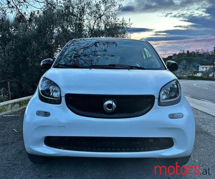 2016' Smart Fortwo photo #2
