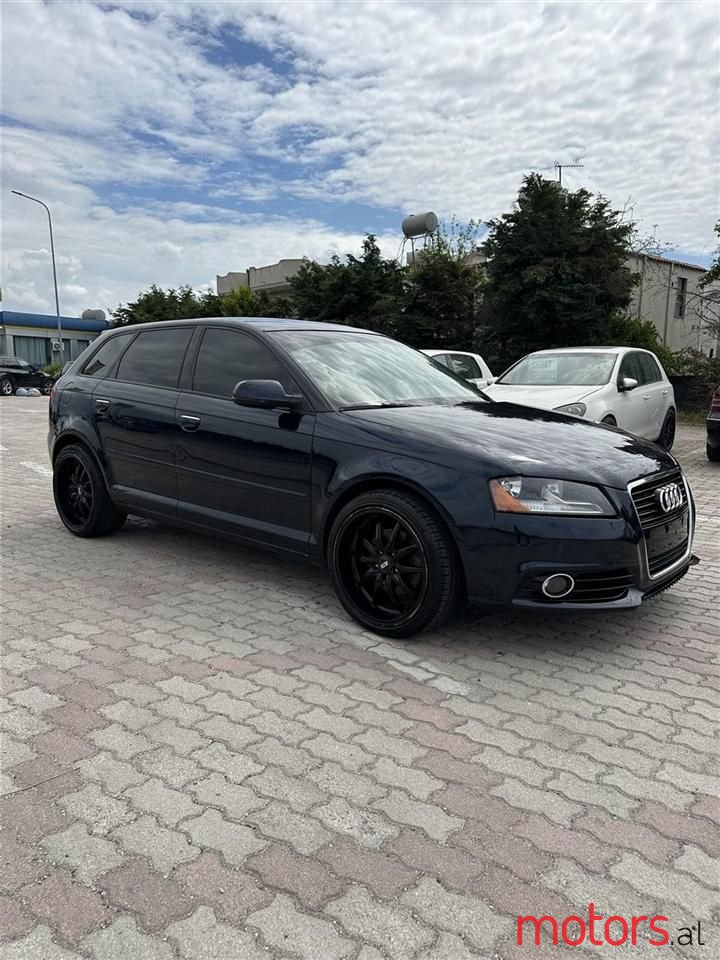 2012' Audi A3 photo #2