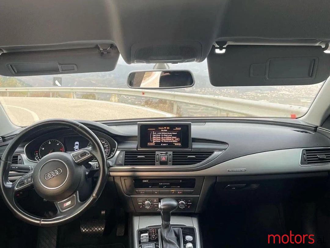 2011' Audi A7 photo #5