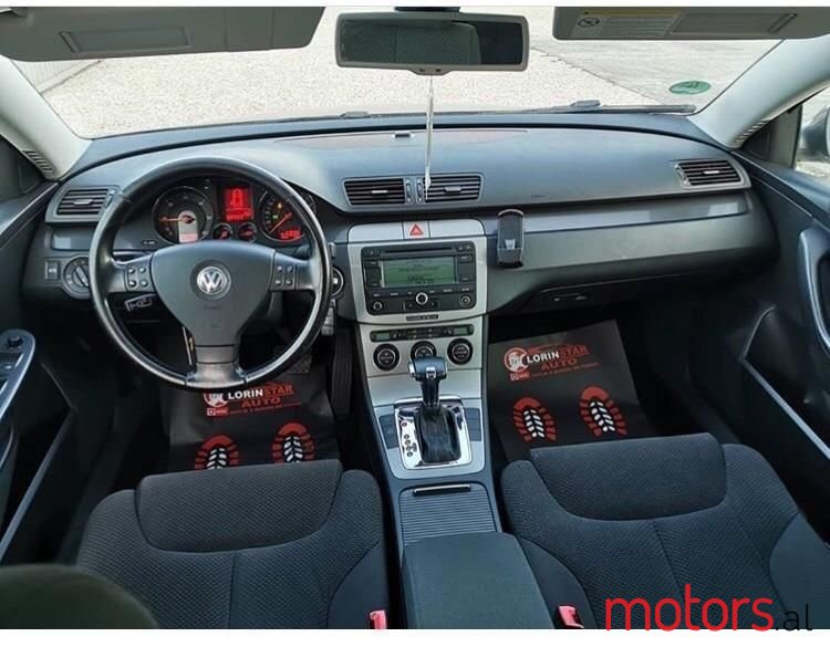 2006' Volkswagen Passat photo #5