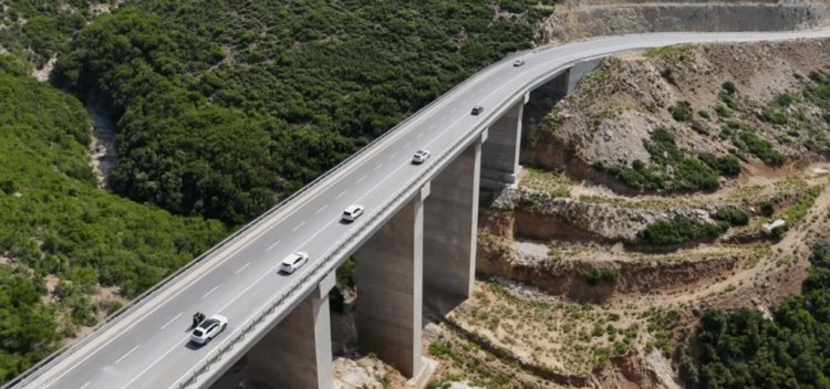 Bypass-i i Vlorës dhe atraksionet turistike/Rama publikon pamjet e aksit prej 29 km