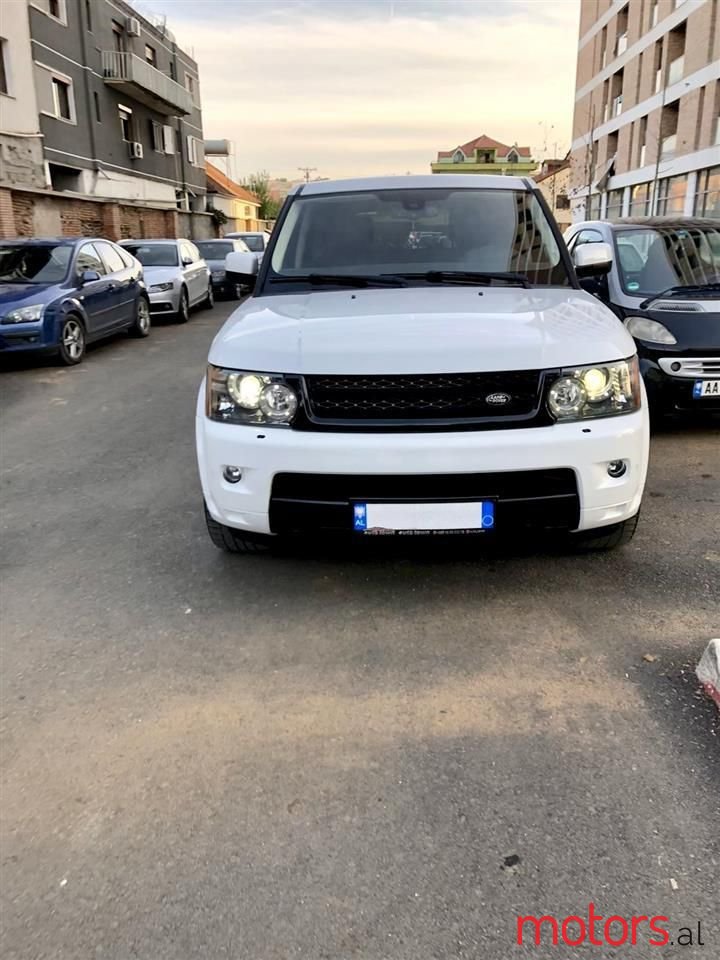 2011' Land Rover Range Rover Sport photo #4