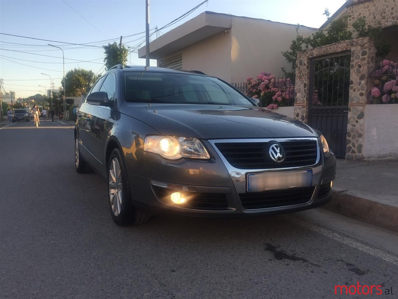 2007' Volkswagen Passat photo #4