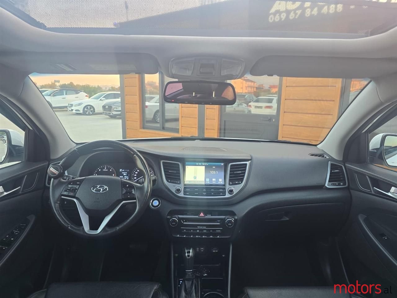 2015' Hyundai Tucson photo #5