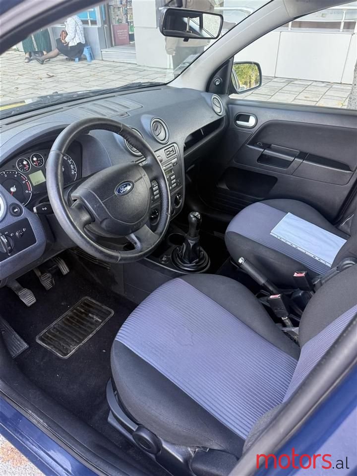 2010' Ford Fusion photo #4