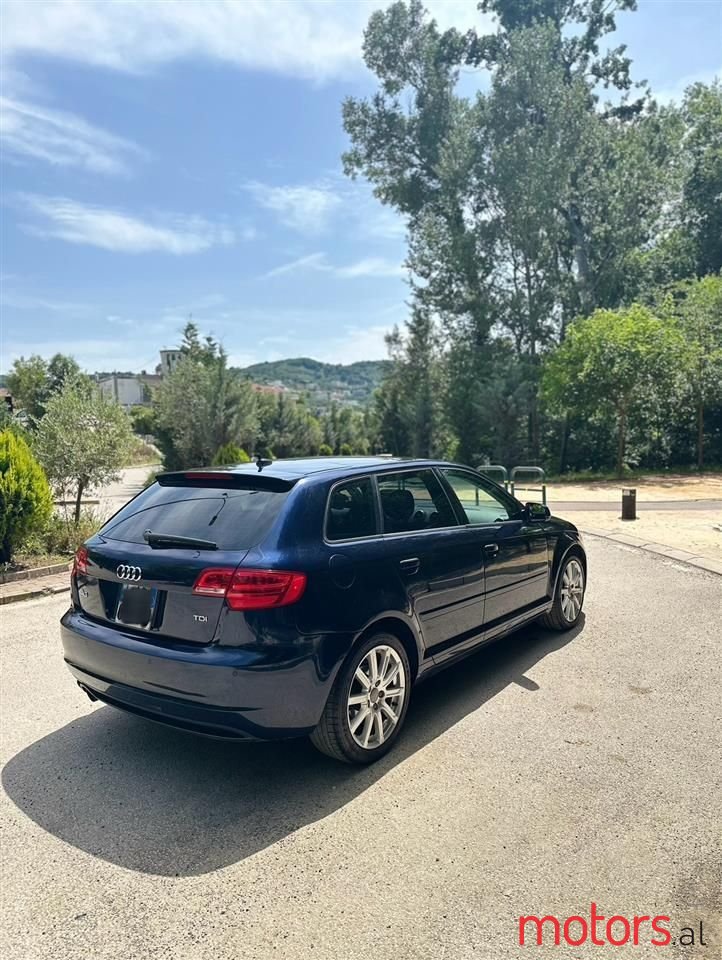 2012' Audi A3 photo #2