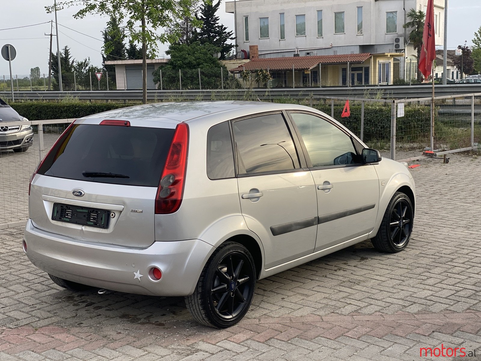 2006' Ford Fiesta photo #6