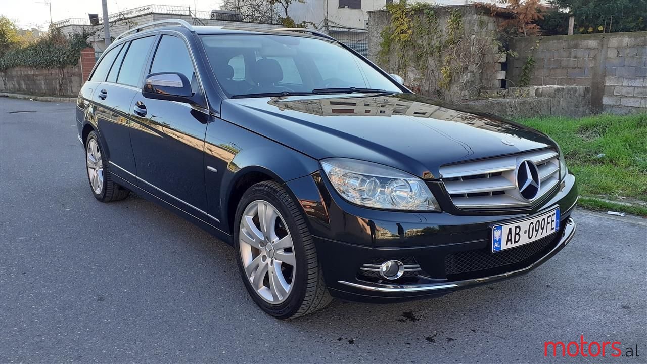 2008' Mercedes-Benz C 220 photo #1