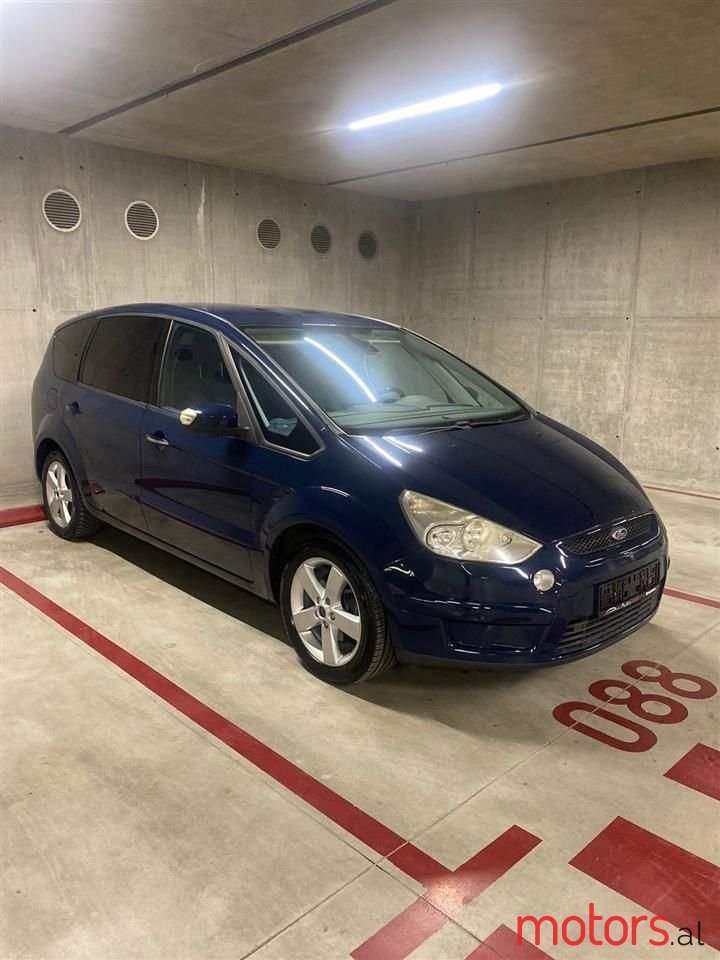 2009' Ford S-Max photo #1