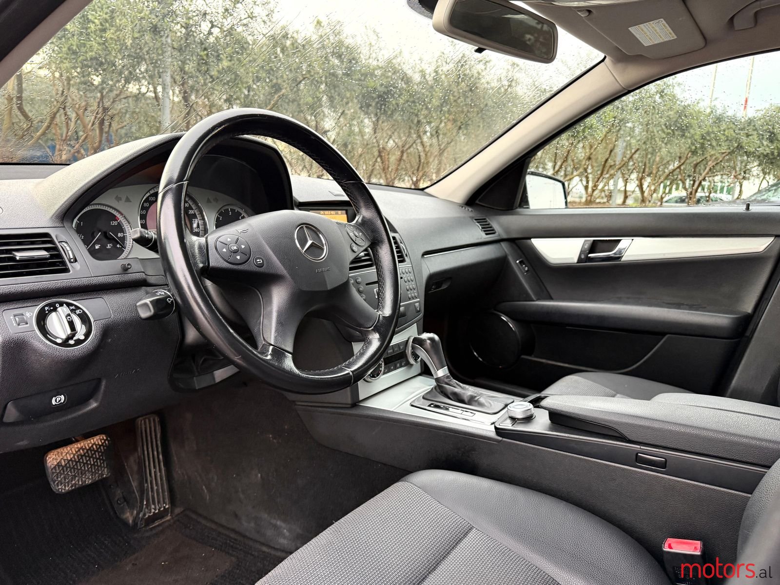 2009' Mercedes-Benz C 220 photo #4