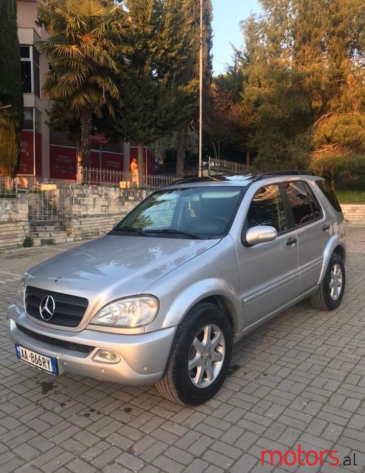 2002' Mercedes-Benz ML 270 photo #1