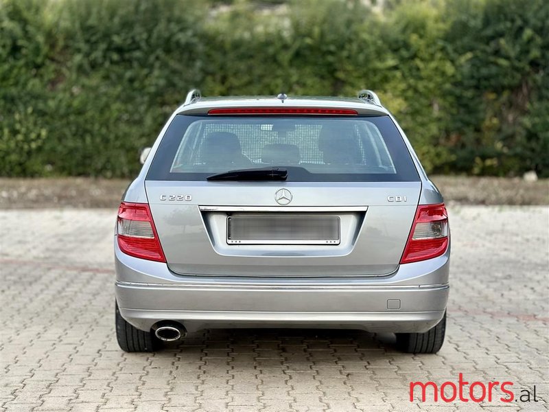 2008' Mercedes-Benz C 220 photo #3