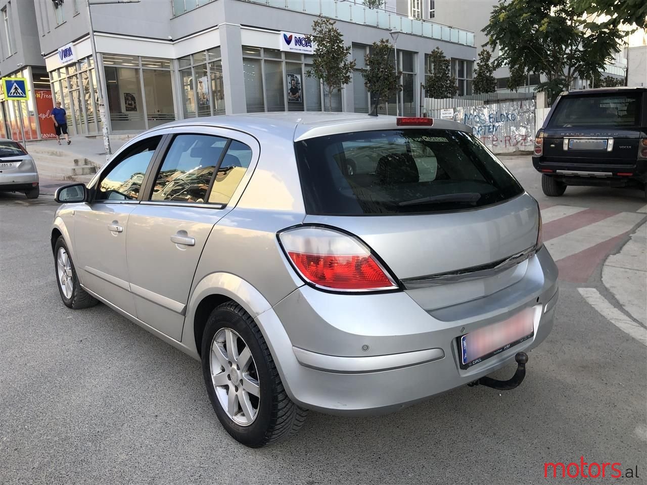 2005' Opel Astra photo #1