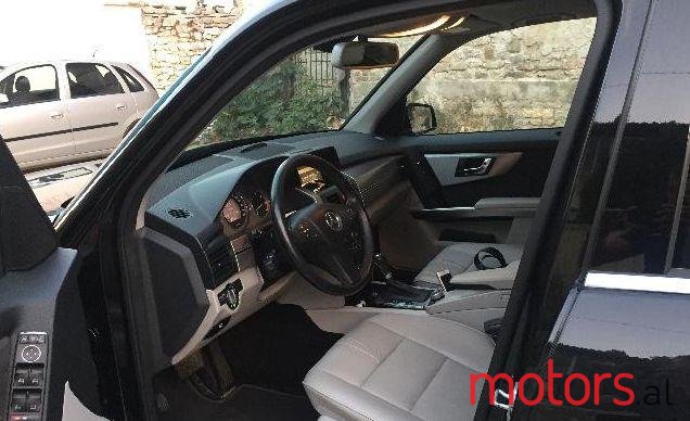 2008' Mercedes-Benz GLK-Class photo #2