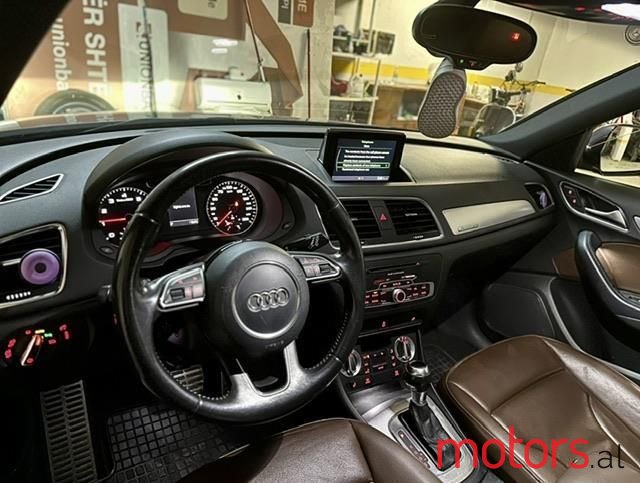 2015' Audi Q3 photo #6