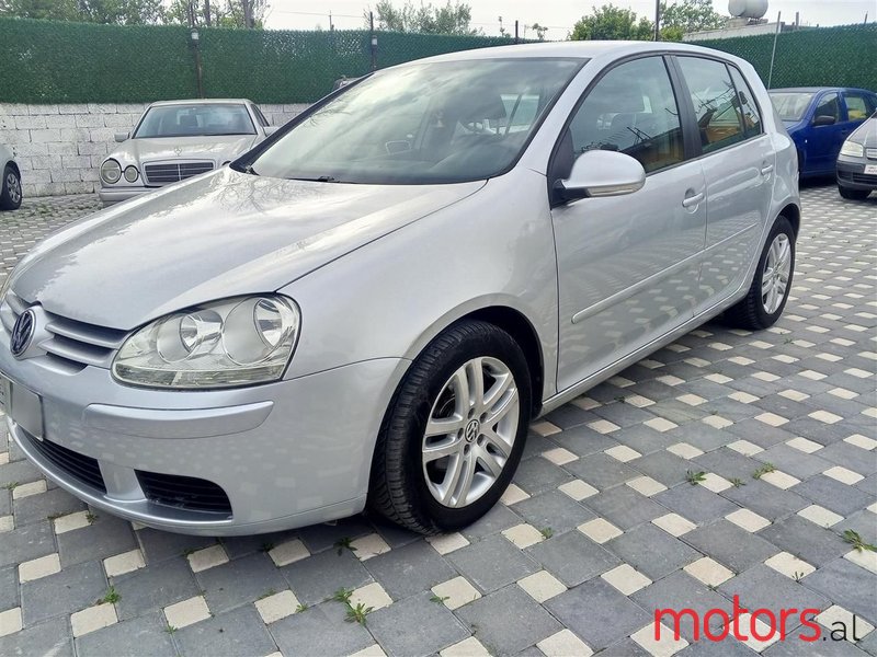 2008' Volkswagen Golf photo #1