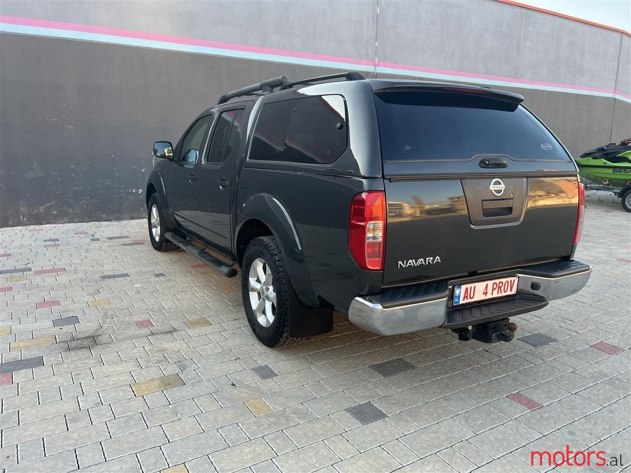 2010' Nissan Navara photo #3