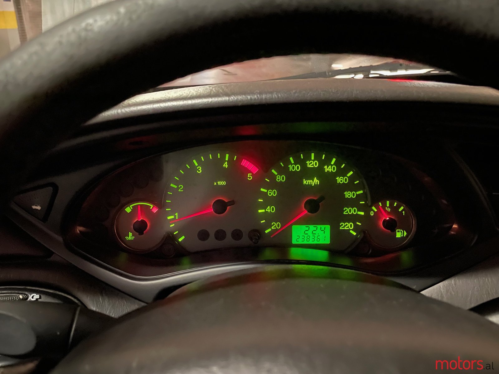 2004' Ford Focus photo #7