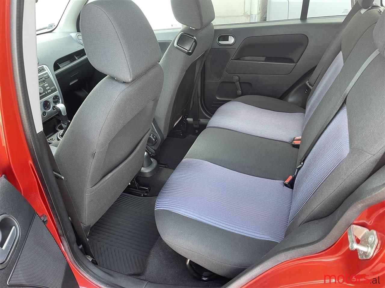 2007' Ford Fusion photo #2