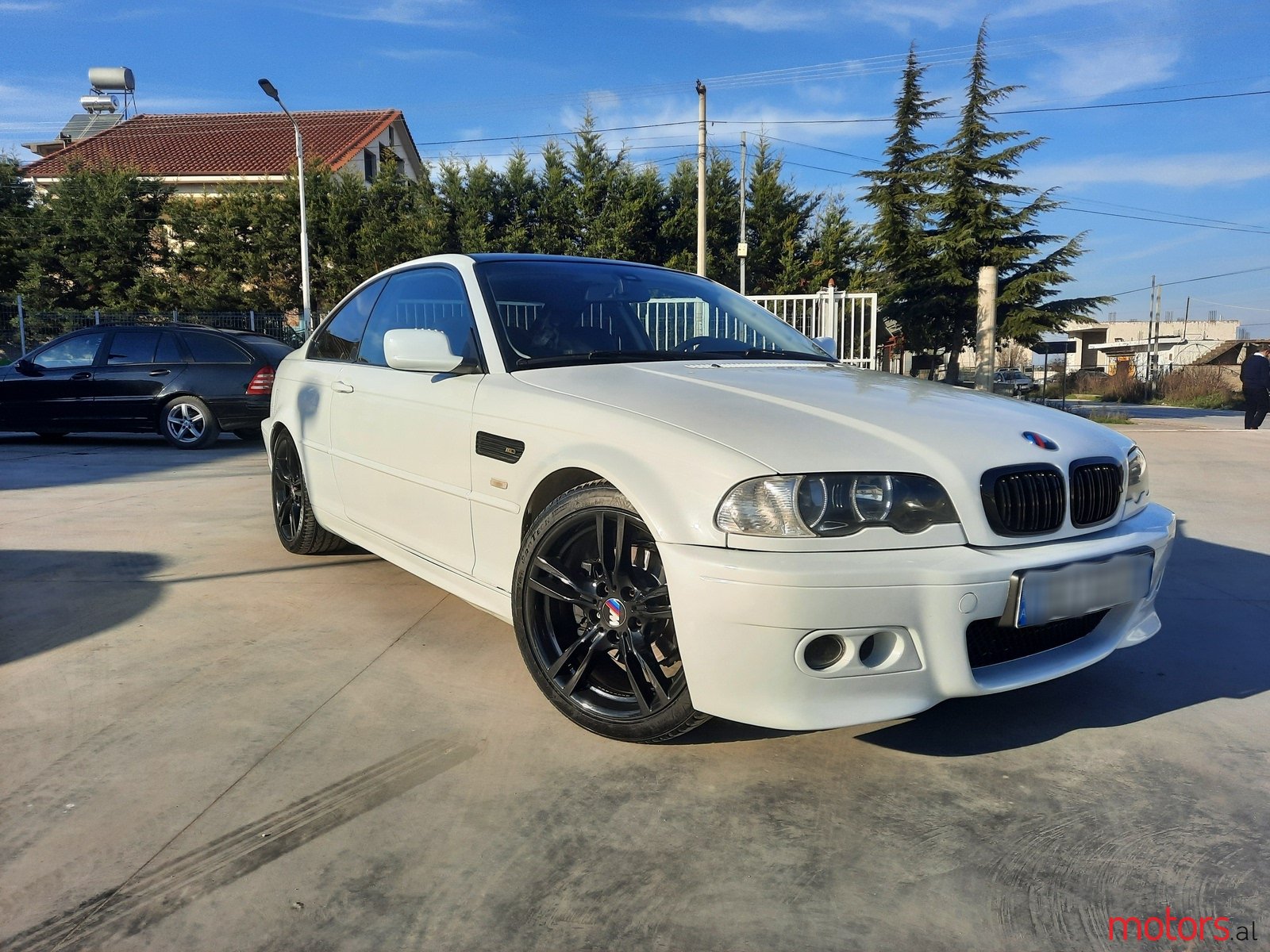 2002' BMW 325 Sportive photo #2