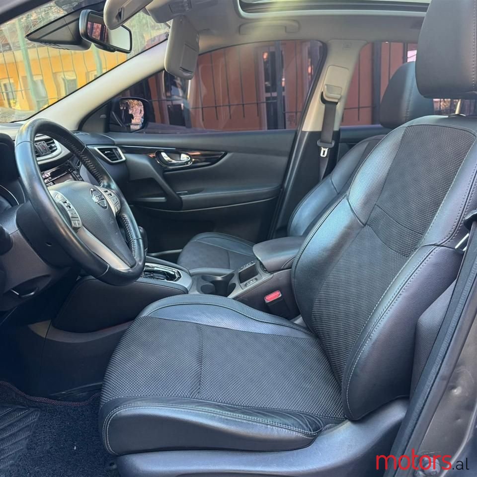 2015' Nissan Qashqai photo #2