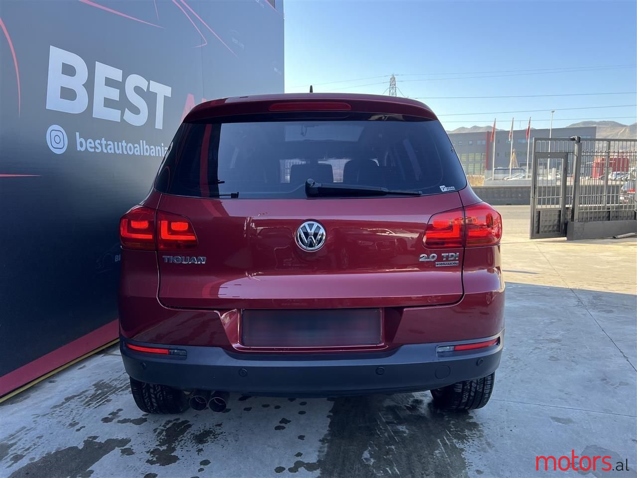 2014' Volkswagen Tiguan photo #4