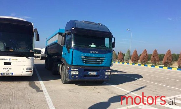 2004' Iveco photo #1