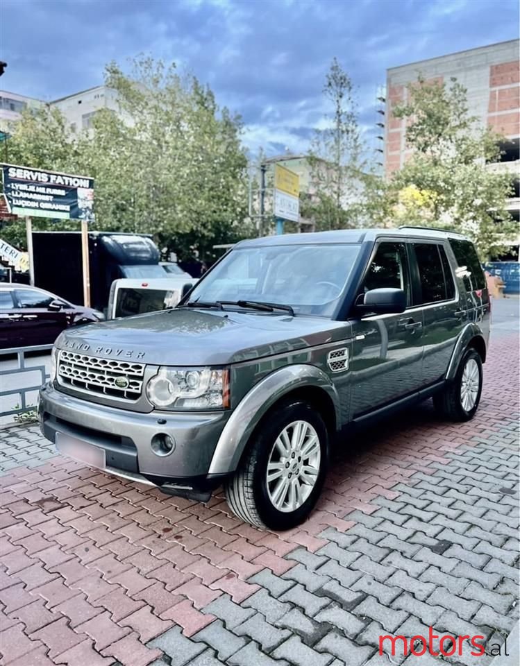 2010' Land Rover Discovery photo #1
