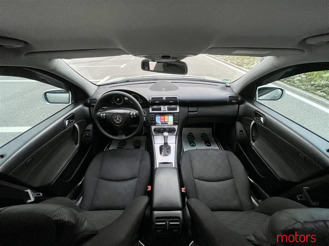 2006' Mercedes-Benz C 180 photo #2