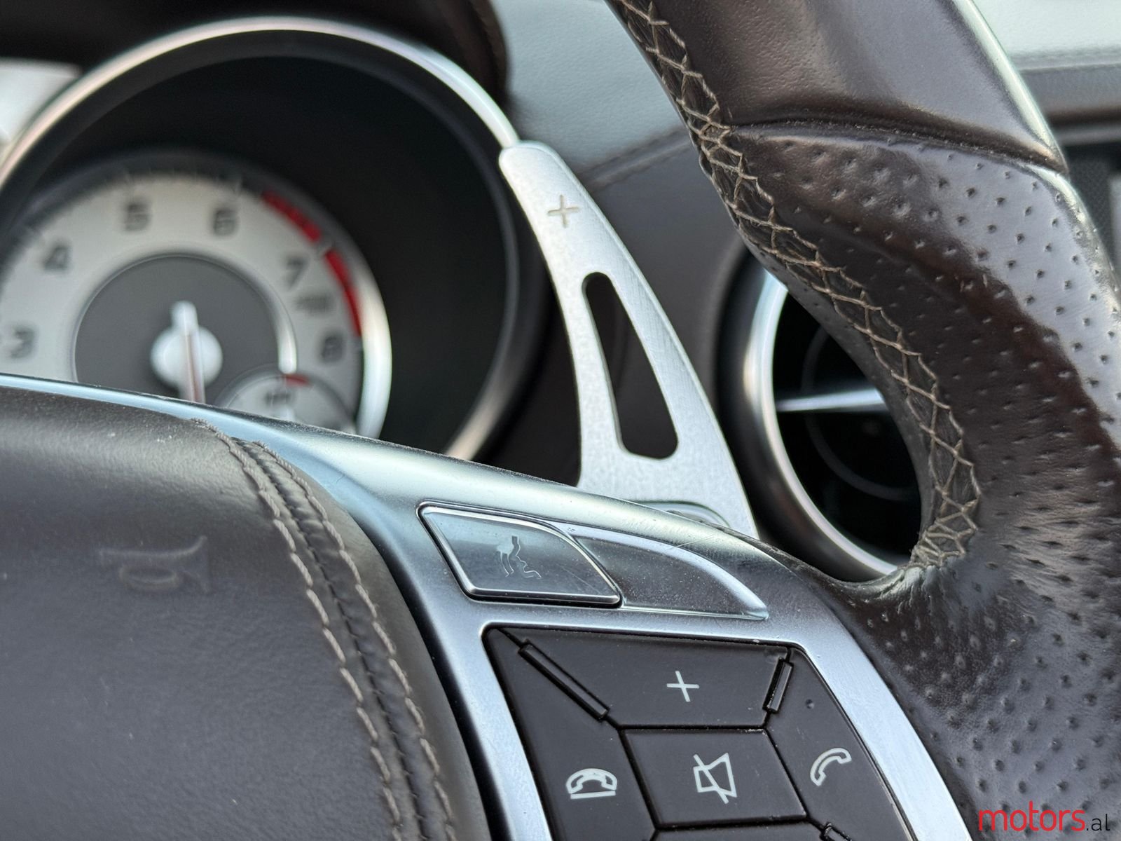 2014' Mercedes-Benz SL 55 AMG photo #3