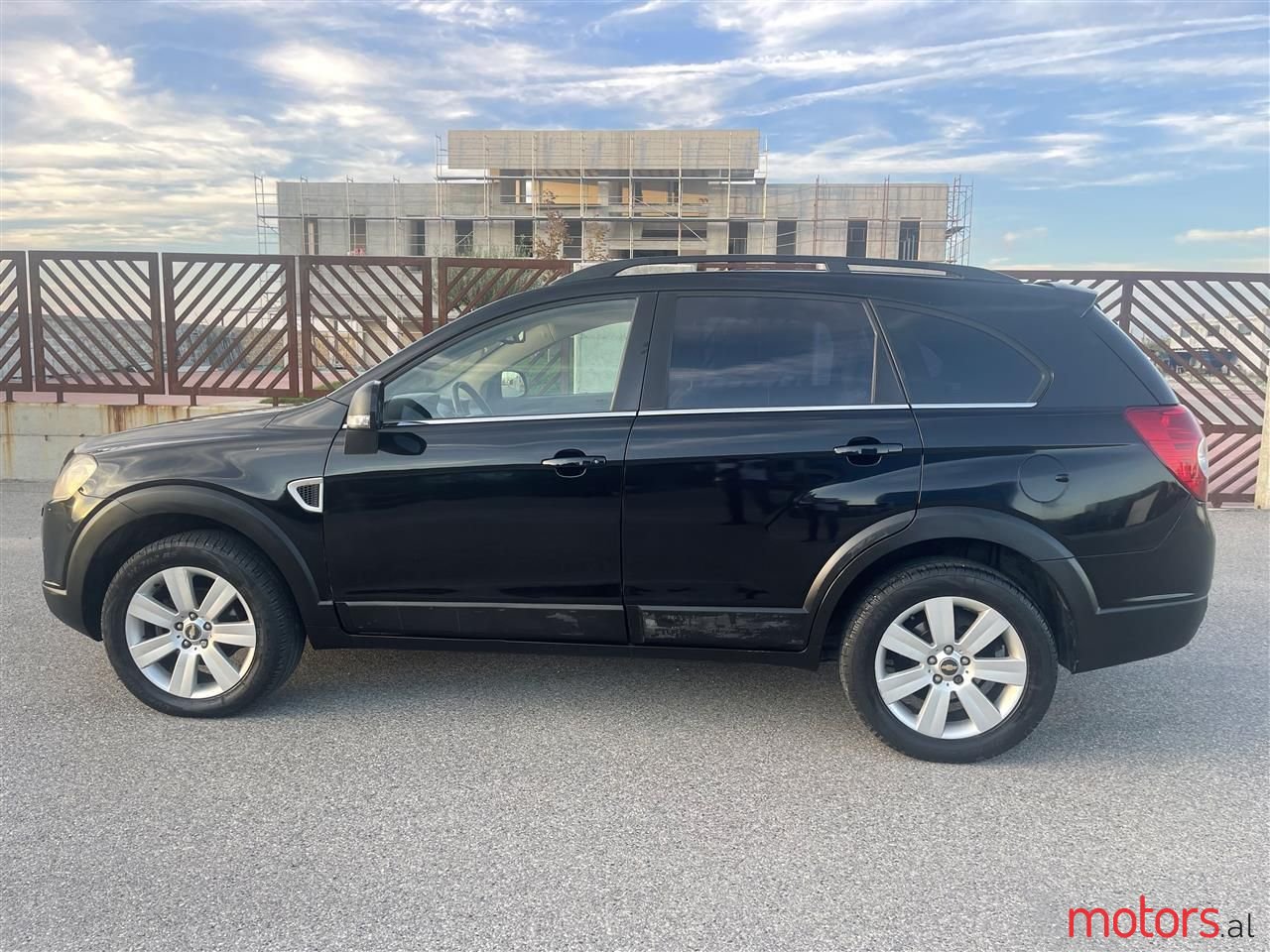 2007' Chevrolet Captiva photo #2