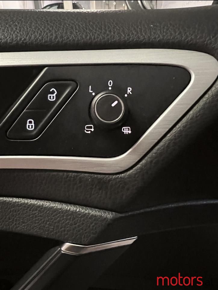 2015' Volkswagen Golf photo #6