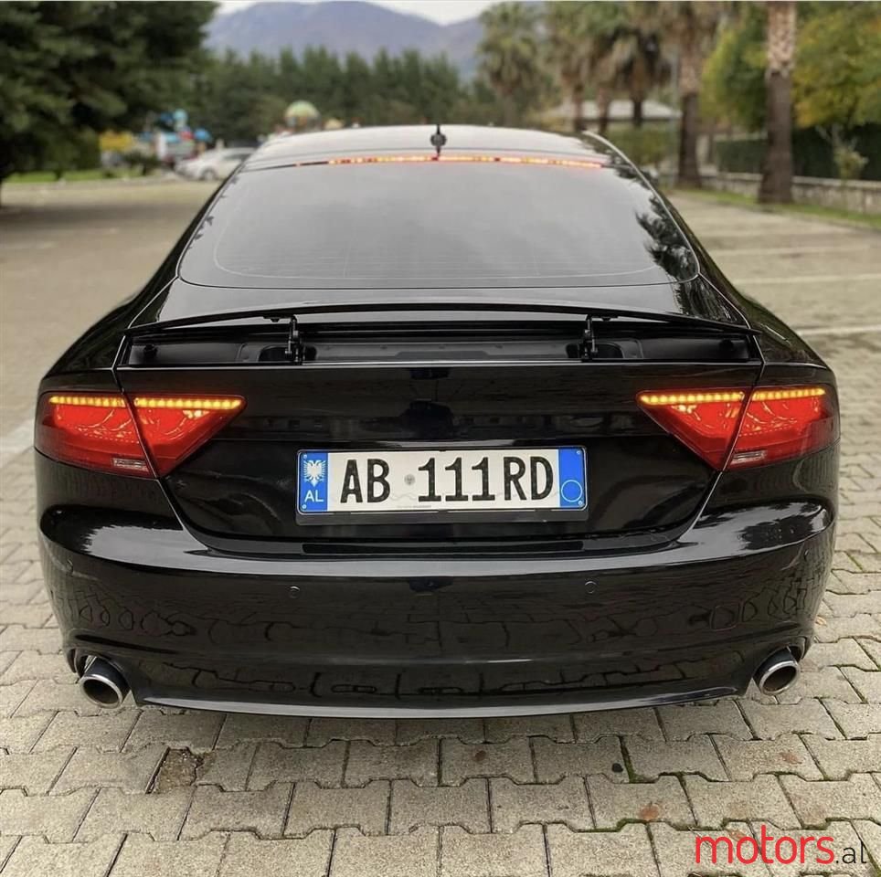 2011' Audi A7 photo #3