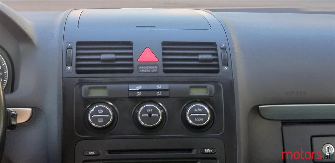 2006' Volkswagen Golf Plus photo #6