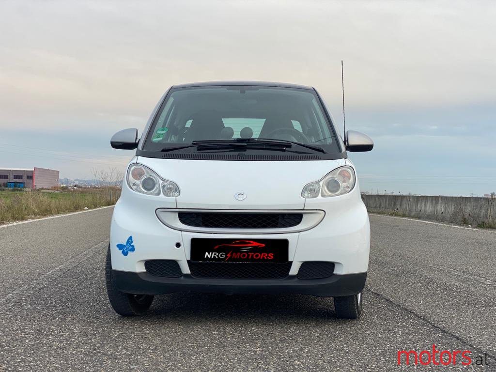 2008' Smart Fortwo photo #1