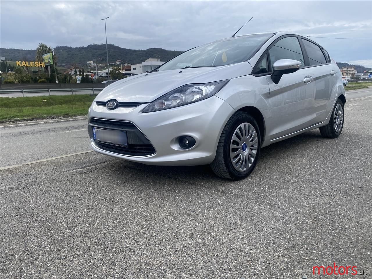 2009' Ford Fiesta photo #6