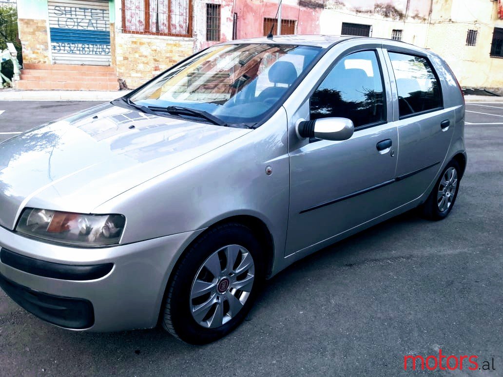 2001' Fiat Punto Fiat Punto 1.9 Nafte JTD Manua photo #4