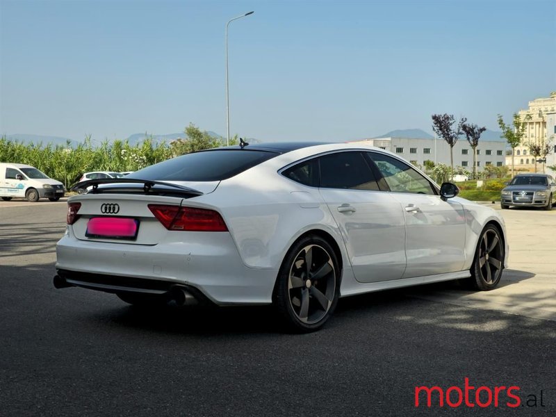 2012' Audi A7 photo #6