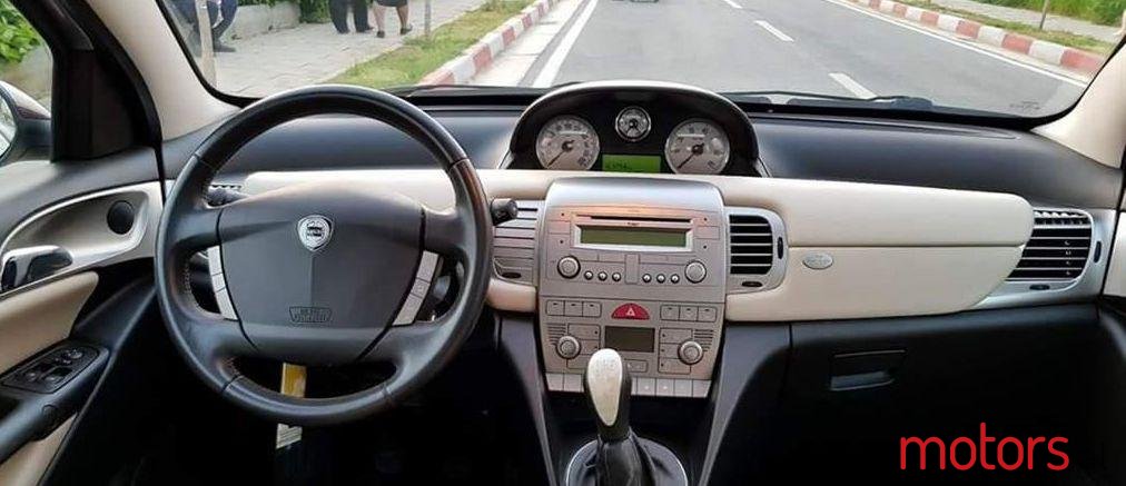 2007' Lancia Ypsilon photo #2