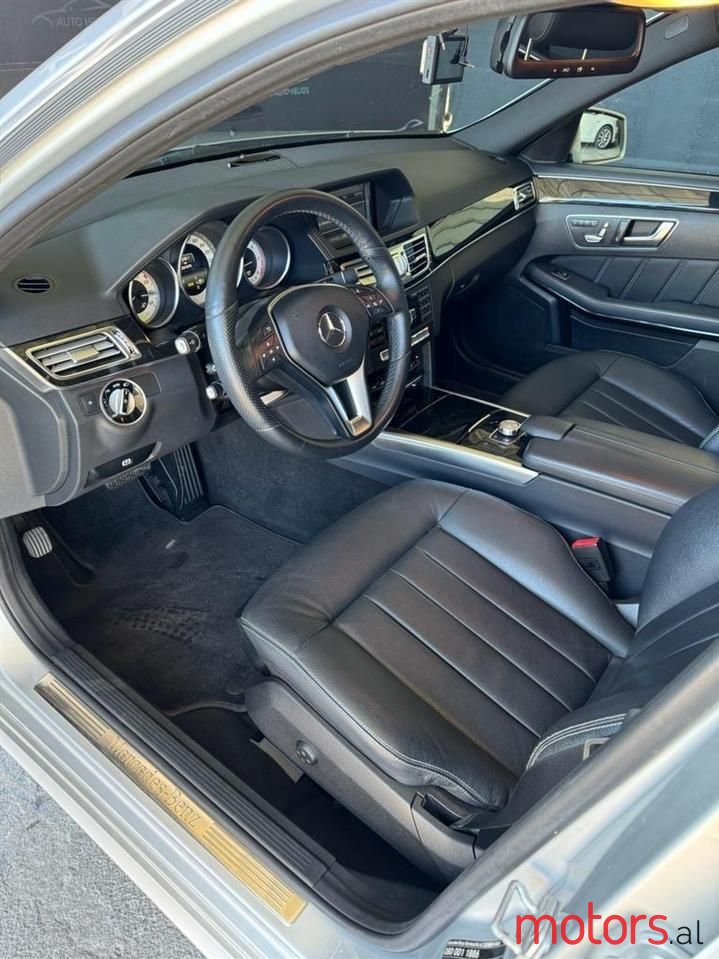 2014' Mercedes-Benz E 220 photo #4