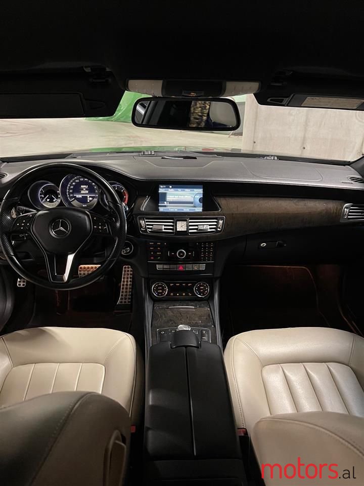 2010' Mercedes-Benz CLS 350 photo #5